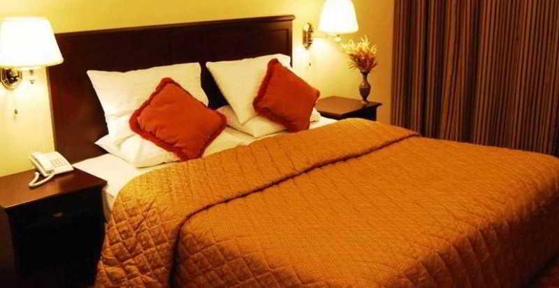 Abjad Crown Hotel Дубай Экстерьер фото