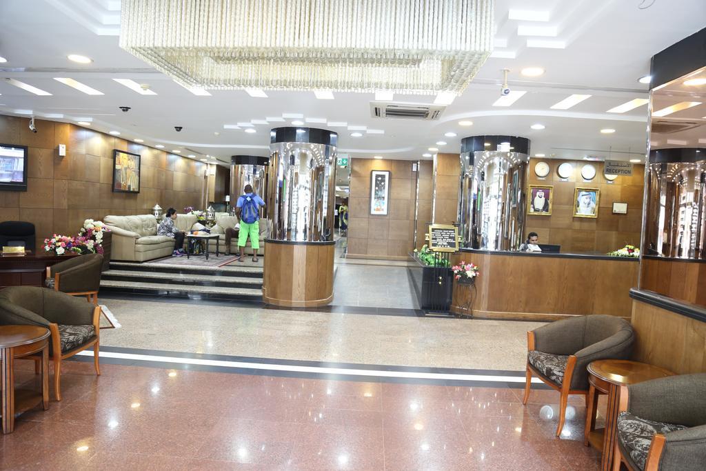 Abjad Crown Hotel Дубай Экстерьер фото