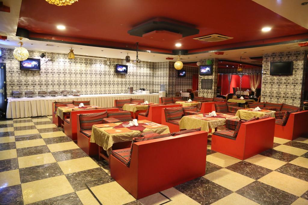 Abjad Crown Hotel Дубай Экстерьер фото